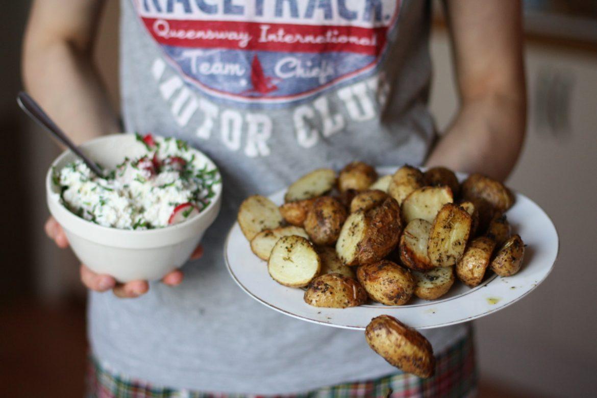 pieczone ziemniaczki z twarożkiem pieczone ziemniaczki