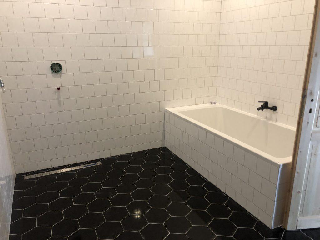 Minimalistyczna łazienka